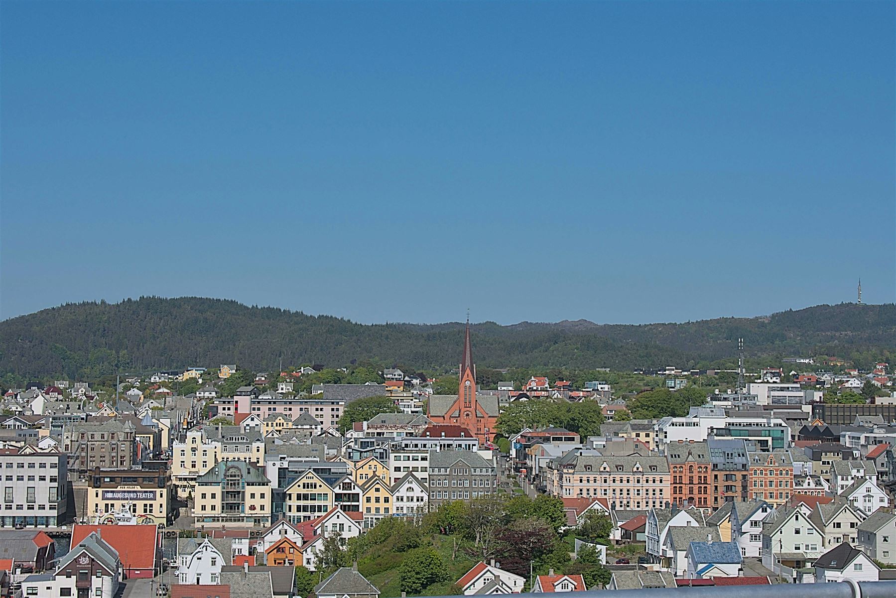 Rob-barber-haugesund-unsplash