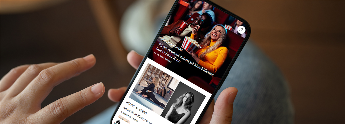 Person bruker Psst-fordelsapp